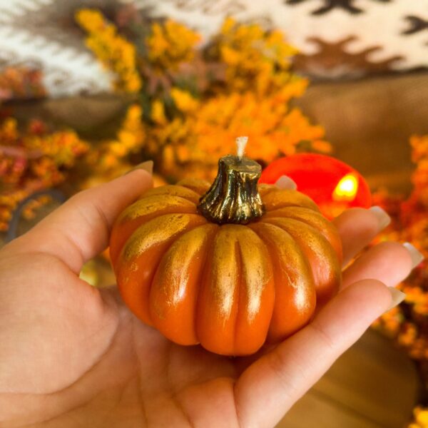 Свічка Гарбузик