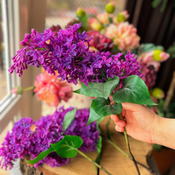 Штучна гілка бузку, фіолетова